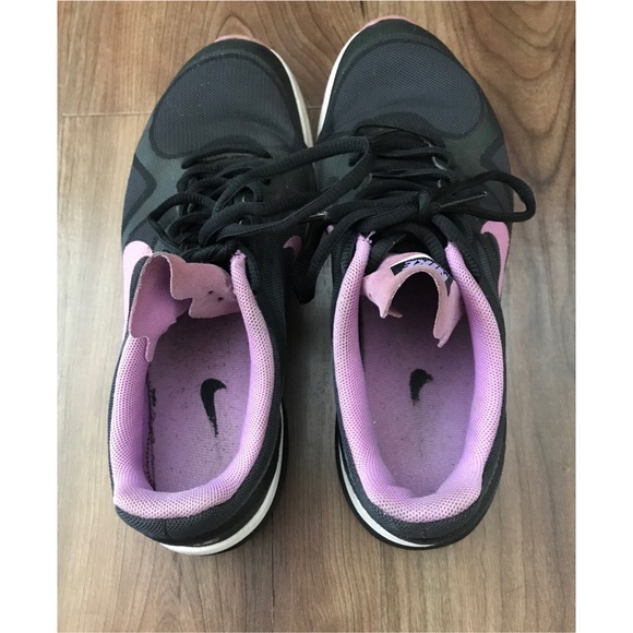 Nike- Dual Fusion Trainer - Picture 6 of 6